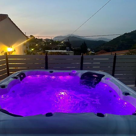 Villa Eftychia Serene Getaway With Hot Tub In A Quiet Location Kíssamos Eksteriør bilde